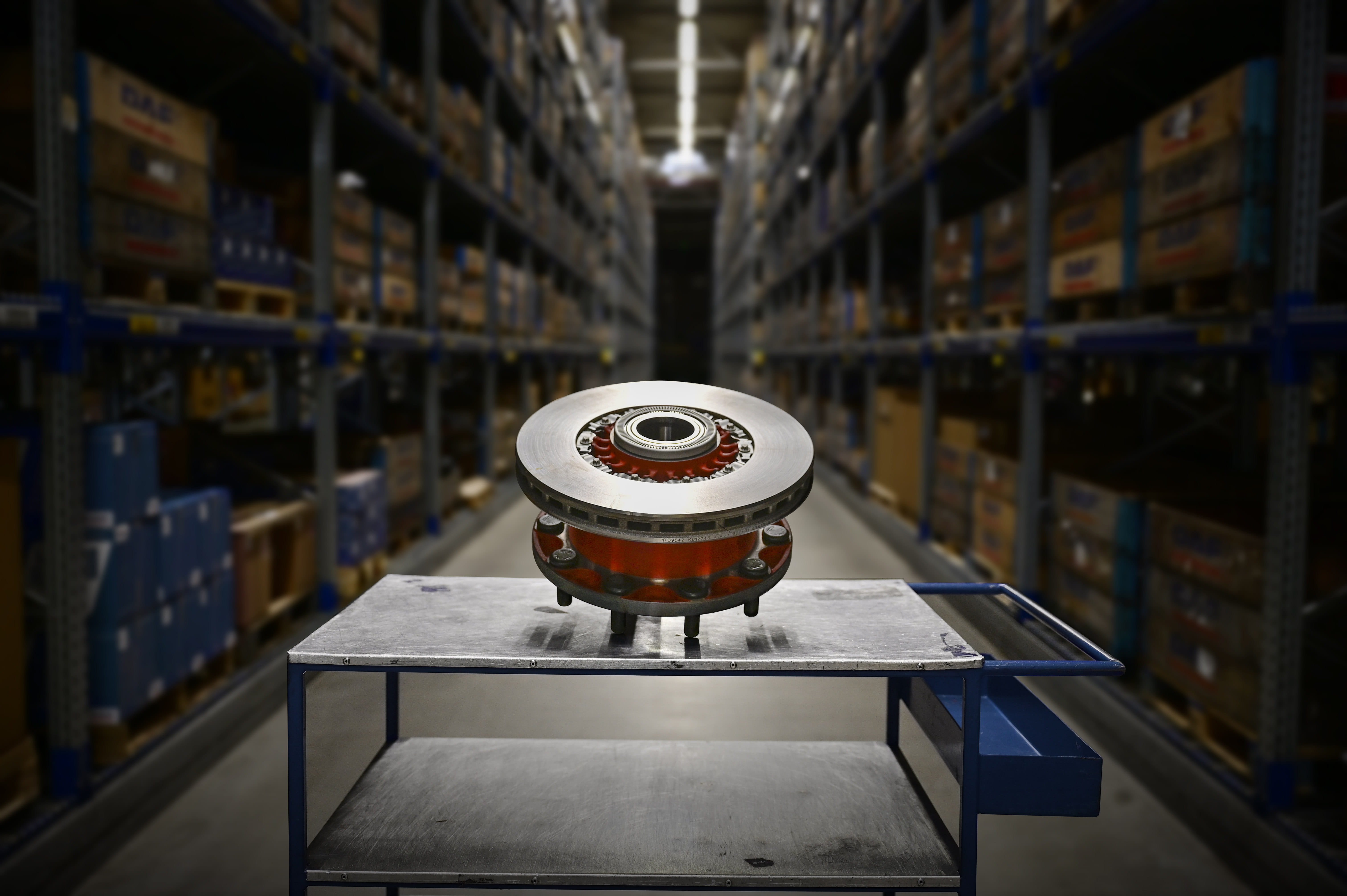 DAF Genuine Hub & Brake Disc Kits ensure reliable performance with quick, easy installation for maximum uptime.
